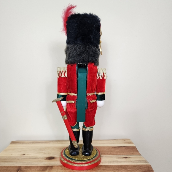 Vintage Bombay Company Christmas Nutcracker Knight Alexander Wooden 2003 - Picture 6 of 8